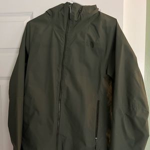 North Face Rain Jacket Men’s SM